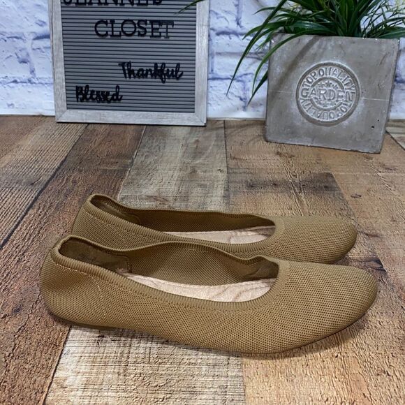 Old navy knit almond toe ballet flats tan - Picture 1 of 9